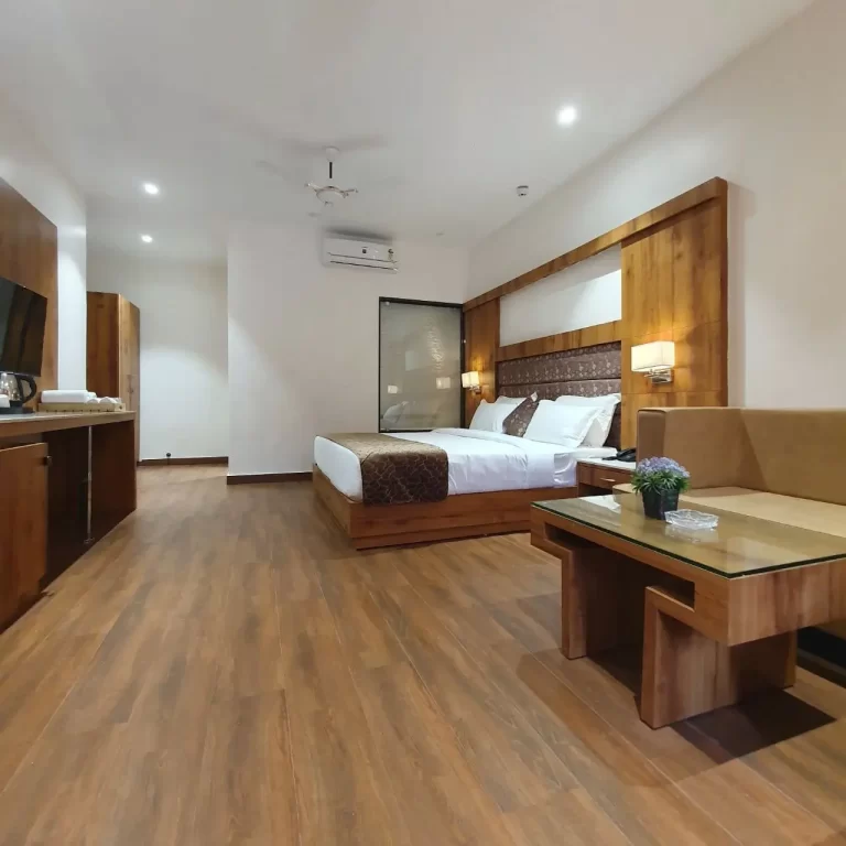 Deluxe Garden View Room