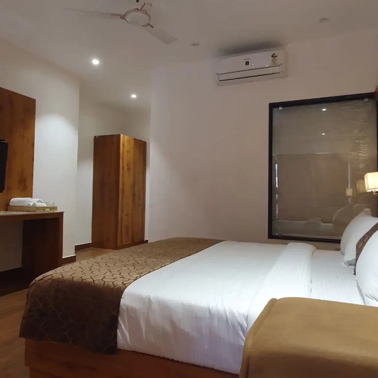 Deluxe Garden View Room